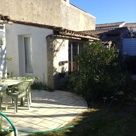 Maison Charmante A Sainte-Marie-De-Re Avec Terrasse Экстерьер фото